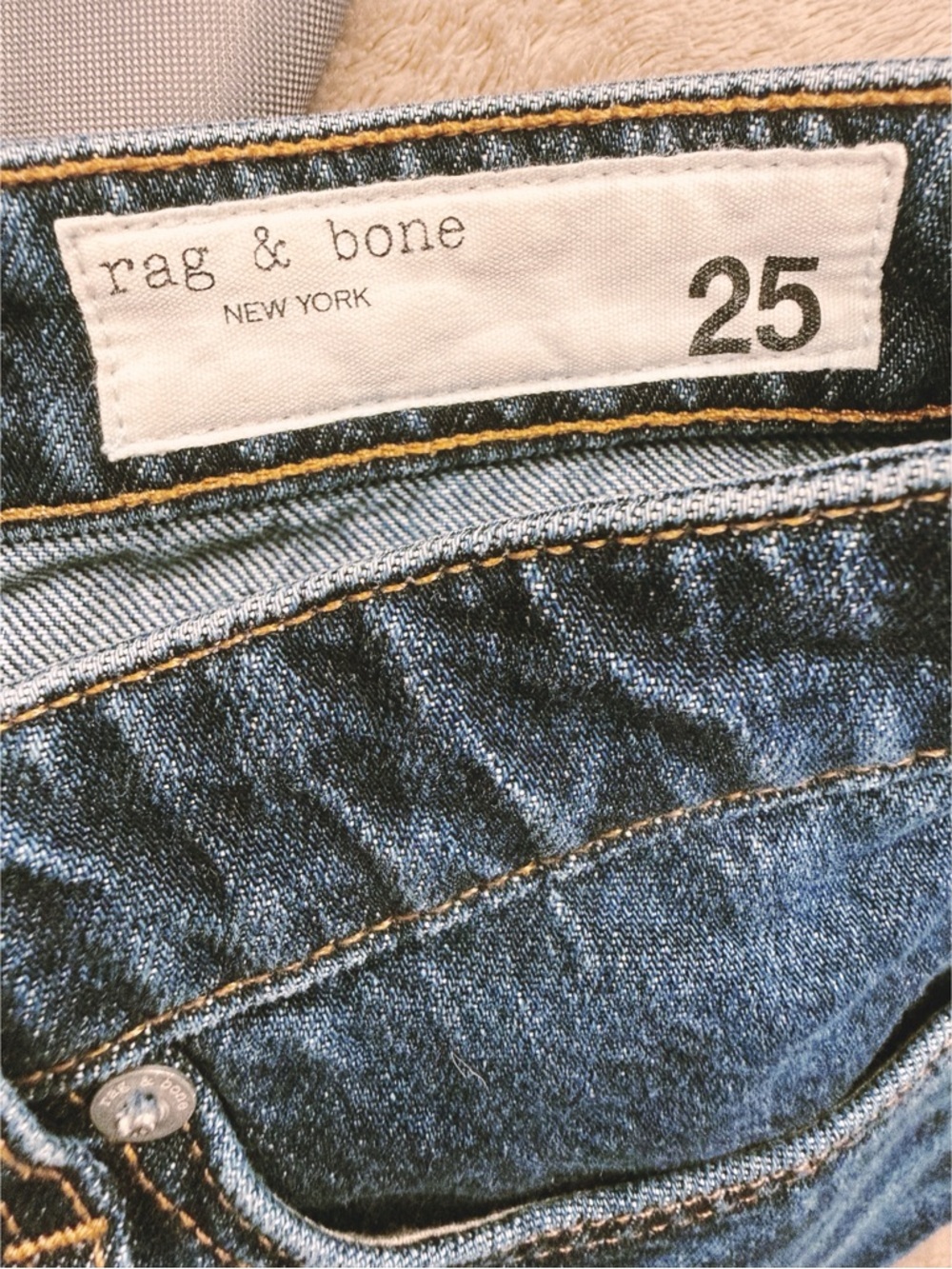 RAG & BONE Dre Low-Rise Denim Shorts, Size 25 - Picture 8 of 10
